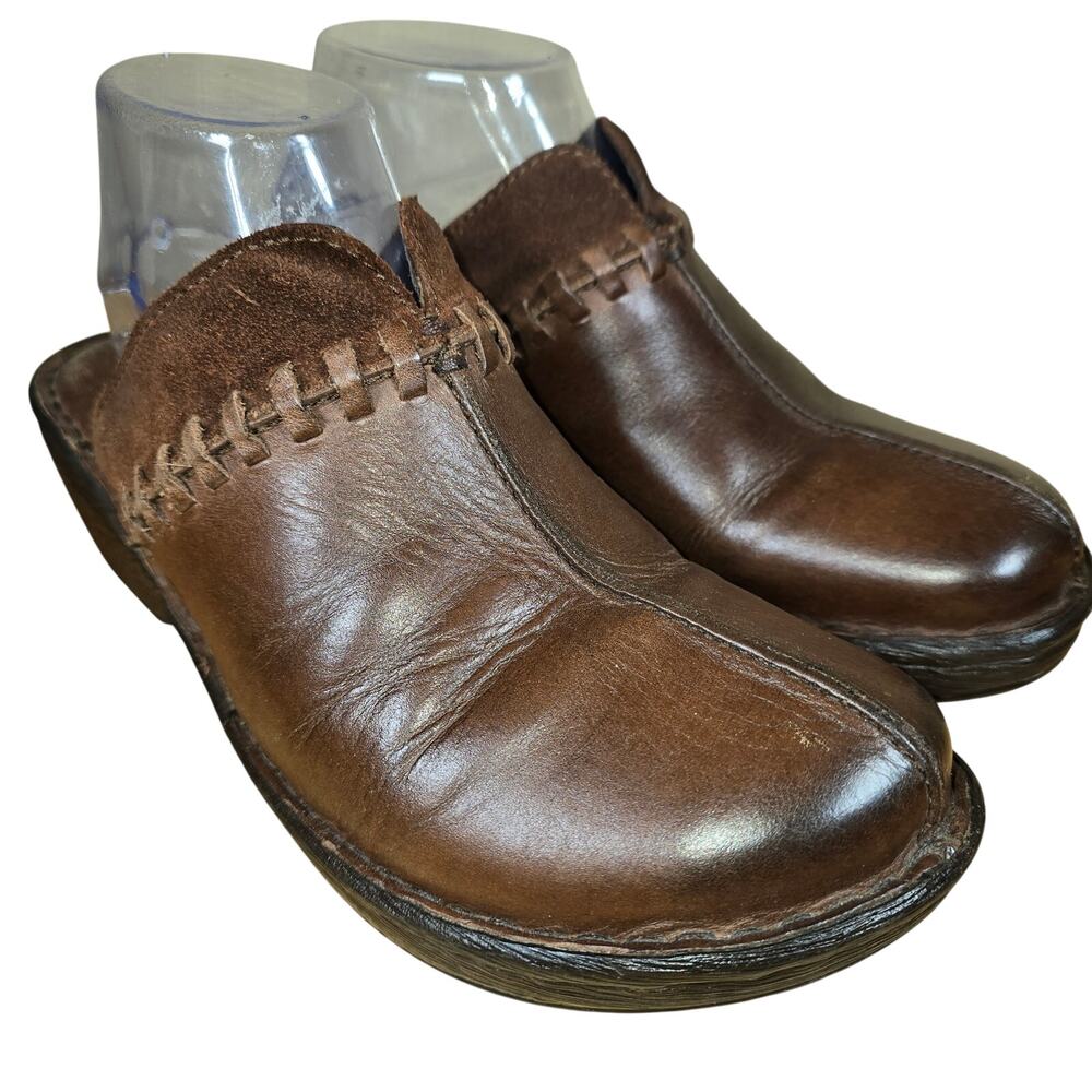 Born Clogs Women's Size 10 Brown Slip On Heeled Walking Comfort Shoes